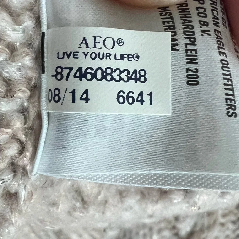 American Eagle Fishermen Cable Knit Sweater Metallic Pink size Small